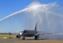 Aviation era ends as final flight lands in Alice