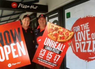 Pizza Hut reopens under ownership of long time Alice residents